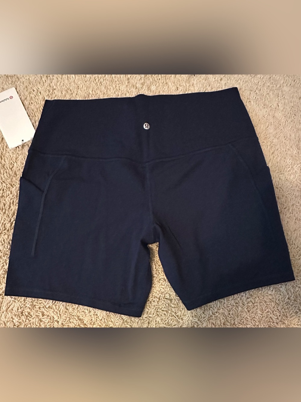 NWT LULULEMON ALIGN HIGH RISE SHORTS - Picture 5 of 6